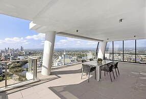 Holiday Holiday Circle On Cavill