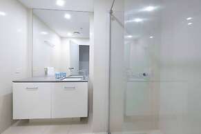 Holiday Holiday Circle On Cavill