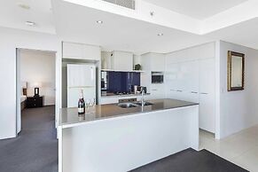 Holiday Holiday Circle On Cavill