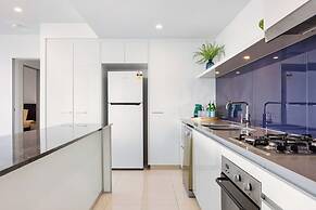 Holiday Holiday Circle On Cavill