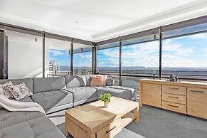 Holiday Holiday Circle On Cavill