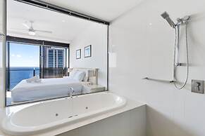 Holiday Holiday Circle On Cavill