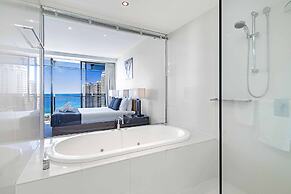 Holiday Holiday Circle On Cavill