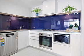 Holiday Holiday Circle On Cavill