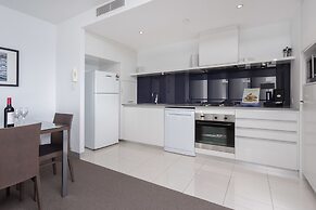 Holiday Holiday Circle On Cavill