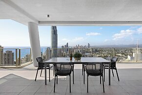 Holiday Holiday Circle On Cavill