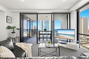 Holiday Holiday Circle On Cavill