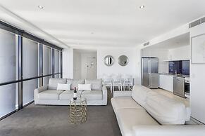 Holiday Holiday Circle On Cavill