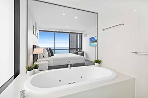 Holiday Holiday Circle On Cavill