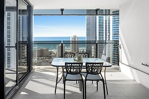 Holiday Holiday Circle On Cavill