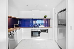 Holiday Holiday Circle On Cavill