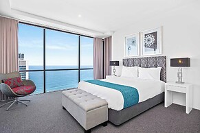 Holiday Holiday Circle On Cavill