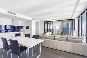 Holiday Holiday Circle On Cavill