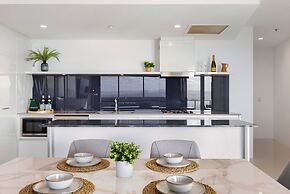 Holiday Holiday Circle On Cavill