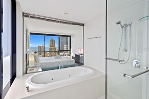 Holiday Holiday Circle On Cavill