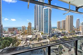 Holiday Holiday Circle On Cavill