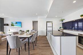 Holiday Holiday Circle On Cavill