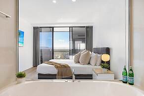 Holiday Holiday Circle On Cavill