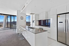 Holiday Holiday Circle On Cavill