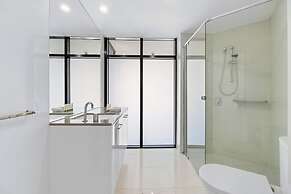 Holiday Holiday Circle On Cavill