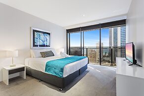 Holiday Holiday Circle On Cavill