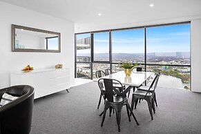 Holiday Holiday Circle On Cavill