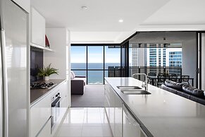 Holiday Holiday Circle On Cavill