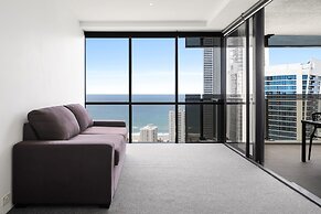 Holiday Holiday Circle On Cavill