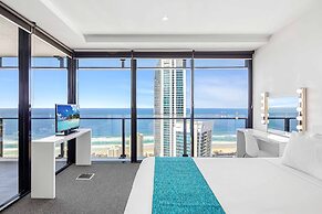 Holiday Holiday Circle On Cavill