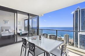 Holiday Holiday Circle On Cavill