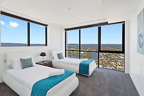 Holiday Holiday Circle On Cavill