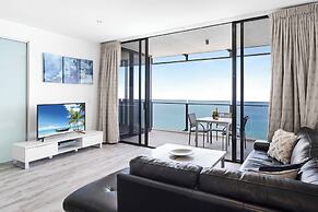 Holiday Holiday Circle On Cavill