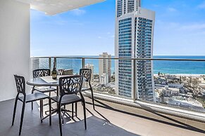 Holiday Holiday Circle On Cavill