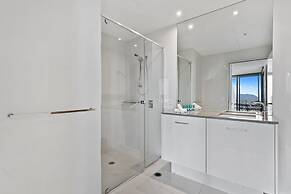 Holiday Holiday Circle On Cavill