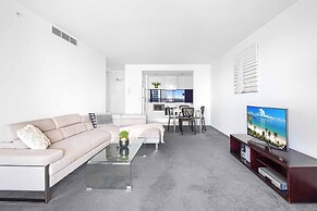 Holiday Holiday Circle On Cavill