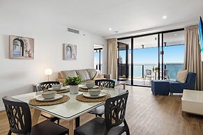 Holiday Holiday Circle On Cavill