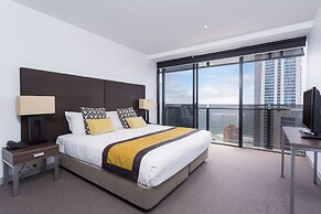 Holiday Holiday Circle On Cavill