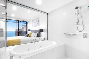 Holiday Holiday Circle On Cavill