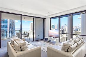 Holiday Holiday Circle On Cavill