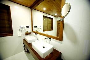 Water Gate Resort & Spa
