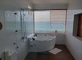 Water Gate Resort & Spa