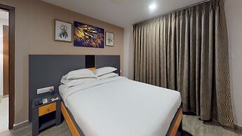 37th Crescent Boutique Suites