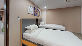 37th Crescent Boutique Suites