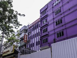 OYO 321 Hotel D'Elegant