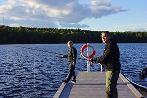 Långsjön Stugor & Camping
