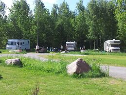 Långsjön Stugor & Camping