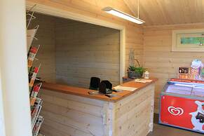 Långsjön Stugor & Camping