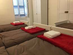 Gorgeous Townhouse Nr 53 - Hostel