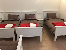 Gorgeous Townhouse Nr 53 - Hostel