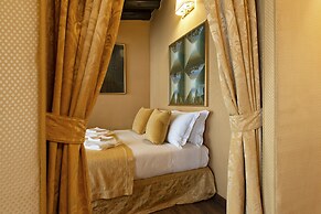 Canova Rooms in Spanish Steps